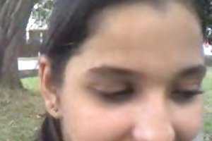 Il capo ha fatto una giovane bella ragazza in bocca