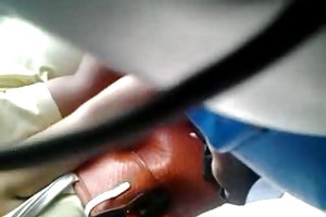 Studentessa lecca mandu rossa amica in trasferta