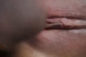 Durante il sesso ha portato la ragazza a un paio di volte