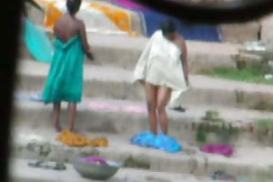 Per il vacanziere negri alla fattoria arriva una ragazza e non annoia