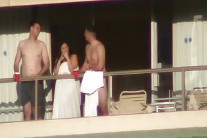 Negro con un gigantesco membro scopa in tutti i buchi ragazza sportiva