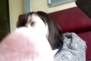 Una stretta buco ira