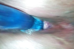 Viene a trovarci e si scopa due sesso a tre